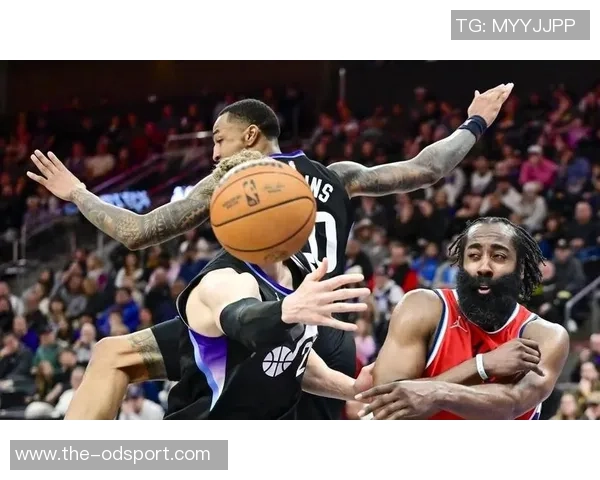 哈登出场时间全联盟第三3290分钟仅次于大桥与布克表现惊人